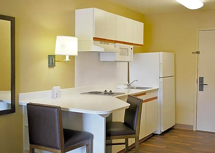 Extended America Select - Chicago - - Oak Brook Hotel