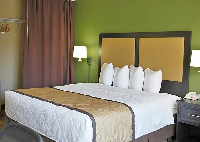 Extended America Select - Chicago - - Oak Brook 2* Westmont