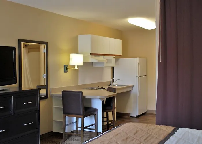 Extended America Select - Chicago - - Oak Brook Hotel