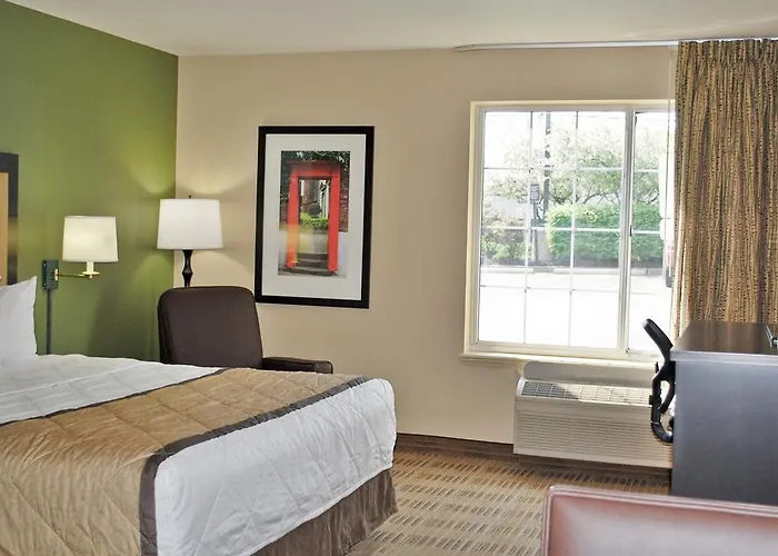 Extended America Select - Chicago - - Oak Brook Hotel 2*
